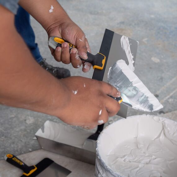 DeWALT 4" Stainless Steel Joint Knife with Soft-Grip Handle, 6 image